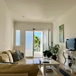 Casa Caloura Lotus Deluxe & *