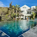 Casa Caloura Lotus Deluxe & Daire