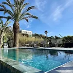 Casa Caloura Lotus Deluxe & Daire