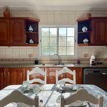 Casa Caloura Lotus Deluxe &