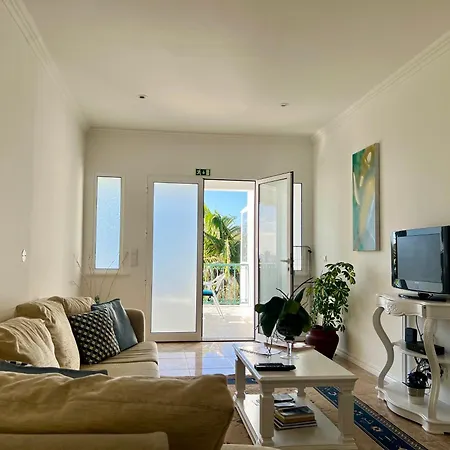 Casa Caloura Lotus Deluxe & *