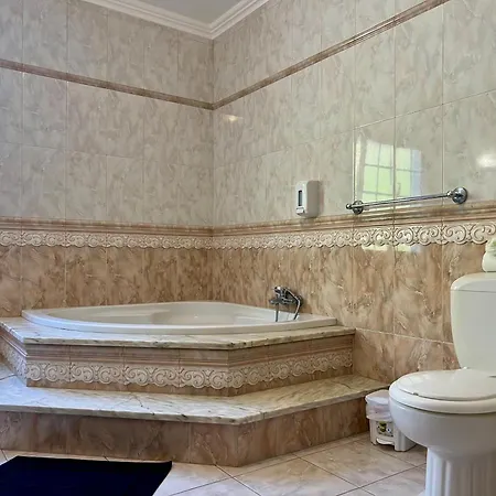 Casa Caloura Lotus Deluxe &