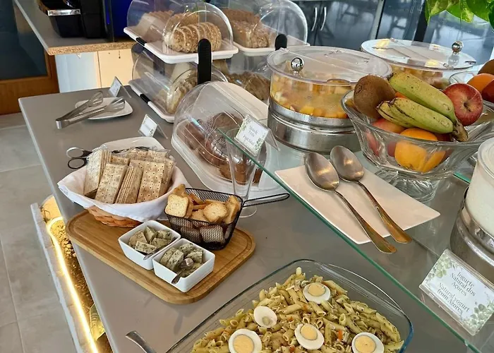 Casa Caloura Lotus Deluxe & Lagoa (Azores)