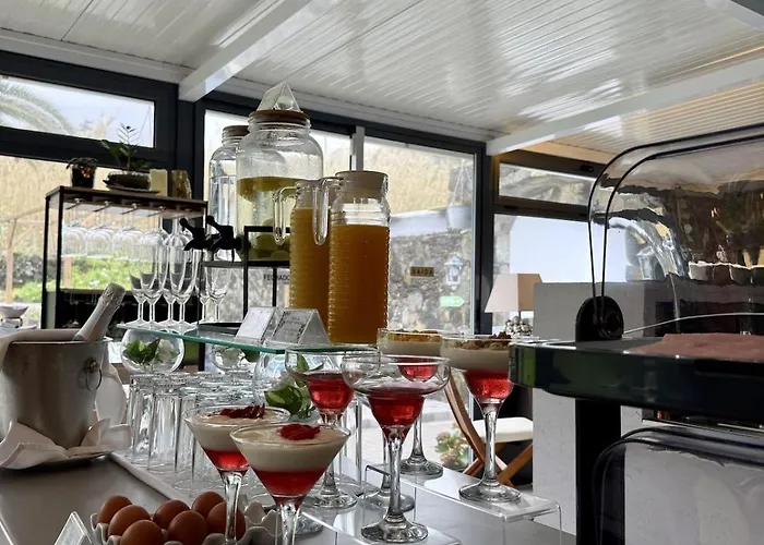 Casa Caloura Lotus Deluxe &